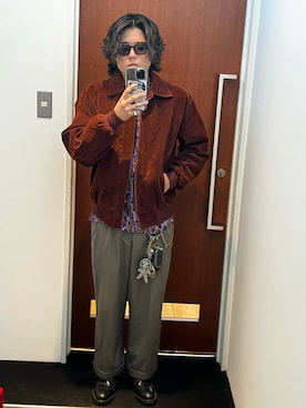 「アイテム（サングラス）」を使った、きゃつみさん（メンズ・170cm）の秋コーディネート