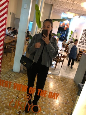 「アイテム（ブーティ）」を使った、Faby Arroyoさん（レディース・170cm）の冬コーディネート