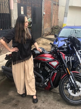 「SHEINAR（シェイナー）のアイテム」を使った、Faby Arroyoさん（レディース・170cm）の夏コーディネート