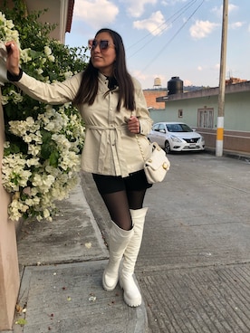 「SHEINAR（シェイナー）のアイテム」を使った、Faby Arroyoさん（レディース・170cm）の冬コーディネート