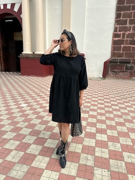 「SHEINAR（シェイナー）のアイテム」を使った、Faby Arroyoさん（レディース・170cm）の秋コーディネート