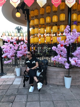 「アイテム（その他シューズ）」を使った、Faby Arroyoさん（レディース・170cm）の冬コーディネート