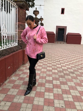 「アイテム（レギンス/スパッツ）」を使った、Faby Arroyoさん（レディース・170cm）の冬コーディネート