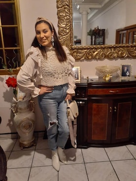 「アイテム（カチューシャ）」を使った、Faby Arroyoさん（レディース・170cm）の秋コーディネート