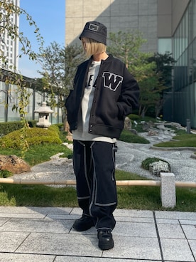 「WHITELAND（ホワイトランド）のアイテム（帽子）」を使った、EMII SHOJIさん（レディース・156cm）の秋コーディネート