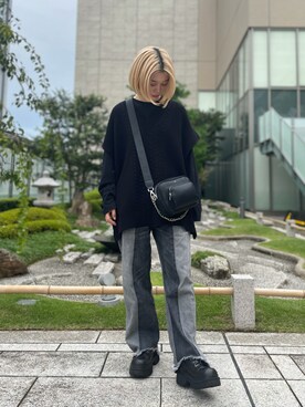 「DANKE SCHON（ダンケシェーン）のDankeSchon/ダンケシェーン/ジップアップニットベスト（ベスト、ブラック系）」を使った、EMII SHOJIさん（レディース・156cm）の秋コーディネート