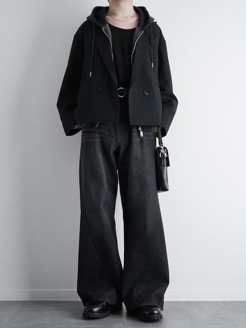 ウールライクピンストライプダブルテーラードショートジャケット