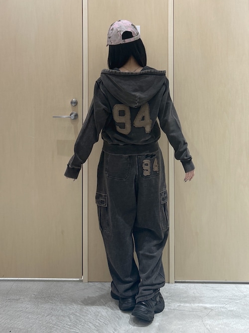 OVERDYED NUMBER PATCH ZIP UP HOODIE（パーカー）｜X-girl（エックス