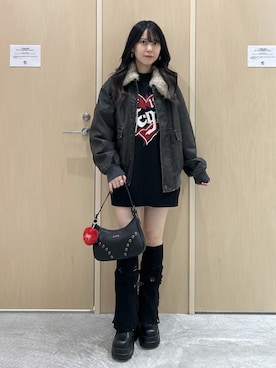 「アイテム（キーホルダー）」を使った、REiKAさん（レディース・153cm）の秋コーディネート