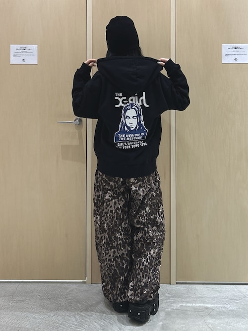 FACE PATCH AND LOGO ZIP UP SWEAT HOODIE（パーカー）｜X-girl