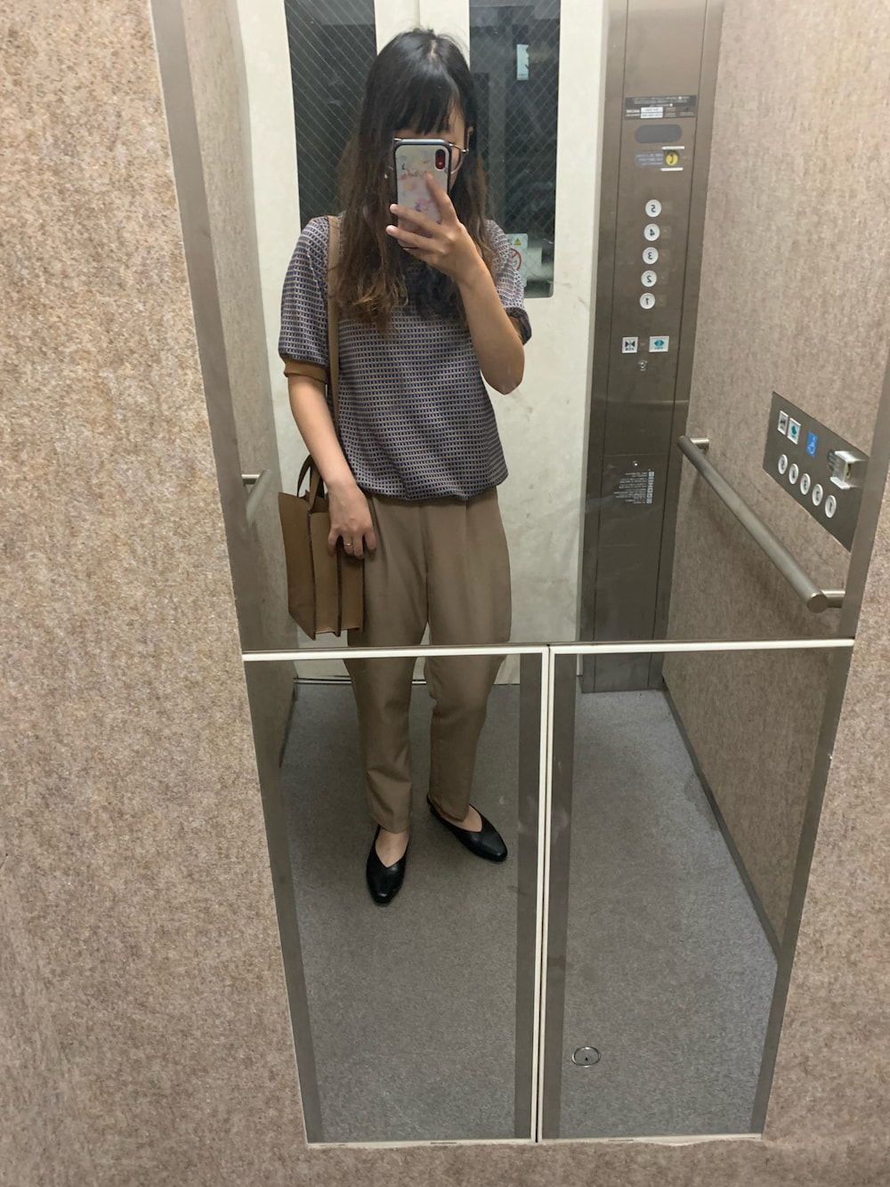 「秋コーデ、今日のコーデ、しまむら、トライアル、ユニクロ、おしゃれさんと繋がりたい」｜「しまむらのアイテム（パンプス、ブラック系）」を使った、リリさん（レディース・158cm）の秋コーディネートの1枚目の写真