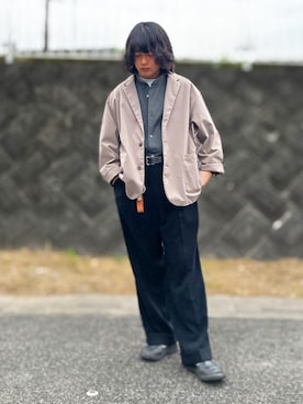 「アパレルスタッフ」｜「アイテム（ジャケット/アウター）」を使った、米山琢也さん（メンズ・160cm）の春コーディネート