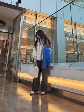 「adidas（アディダス）のadidas　TOKYO W（スニーカー）」を使った、ミウさん（レディース・165cm）の秋コーディネート