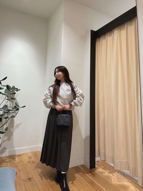 『UR TECH』レギュラーカラーオーバーシャツ