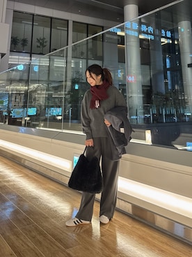 「アイテム（ピーコート）」を使った、ミウさん（レディース・165cm）の秋コーディネート