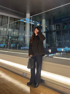 「アイテム（その他アウター、ブラウン系）」を使った、ミウさん（レディース・165cm）の冬コーディネート