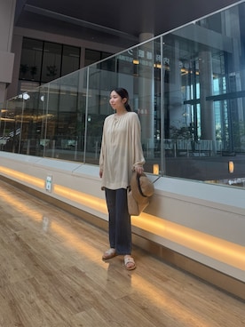 「URBAN RESEARCH DOORS（アーバンリサーチドアーズ）のカフタンチュニック（その他トップス、ベージュ系）」を使った、ミウさん（レディース・165cm）の春コーディネート