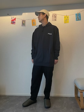 「SUBU（スブ）のアイテム（サンダル）」を使った、もりした。さん（メンズ・172cm）の冬コーディネート