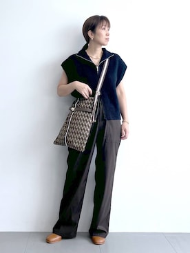 「アイテム（チノパンツ）」を使った、あべさん（レディース・159cm）の秋コーディネート