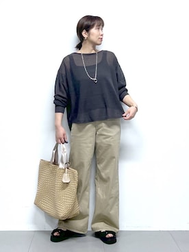 「アイテム（バングル/リストバンド、その他）」を使った、あべさん（レディース・159cm）の春コーディネート