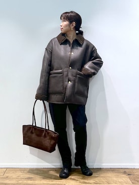「UNIVERSAL OVERALL（ユニバーサルオーバーオール）のアイテム」を使った、あべさん（レディース・159cm）の秋コーディネート