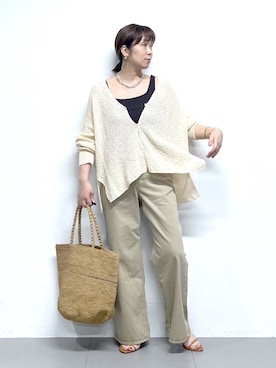 「アイテム（バングル/リストバンド、その他）」を使った、あべさん（レディース・159cm）の春コーディネート