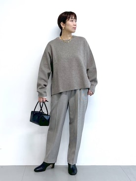 「アイテム（スラックス）」を使った、あべさん（レディース・159cm・40代）の秋コーディネート