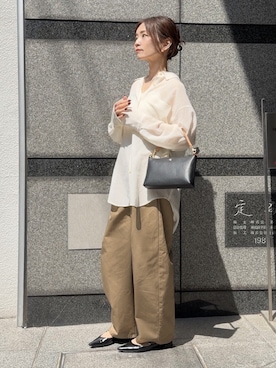 「Gran creerのアイテム（ショルダーバッグ、ブラック系）」を使った、granさん（レディース・155cm）の春コーディネート