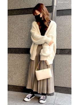 「titivate（ティティベイト）のﾛｰｹﾞｰｼﾞﾊﾝﾄﾞﾗｲｸﾆｯﾄｶｰﾃﾞｨｶﾞﾝ（カーディガン/ボレロ）」を使った、granさん（レディース・155cm）の秋コーディネート