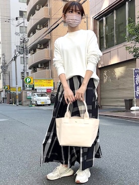 「アイテム（スウェット）」を使った、granさん（レディース・155cm・40代）の春コーディネート
