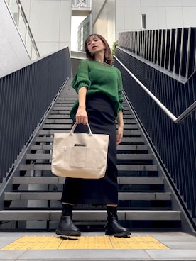「LOUNGEDRESS（ラウンジドレス）のアイテム」を使った、granさん（レディース・155cm）の秋コーディネート