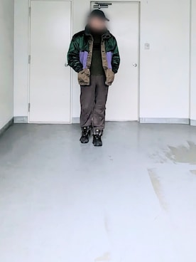 「アイテム（ナイロンジャケット）」を使った、kazuhiroさん（メンズ・176cm）の冬コーディネート