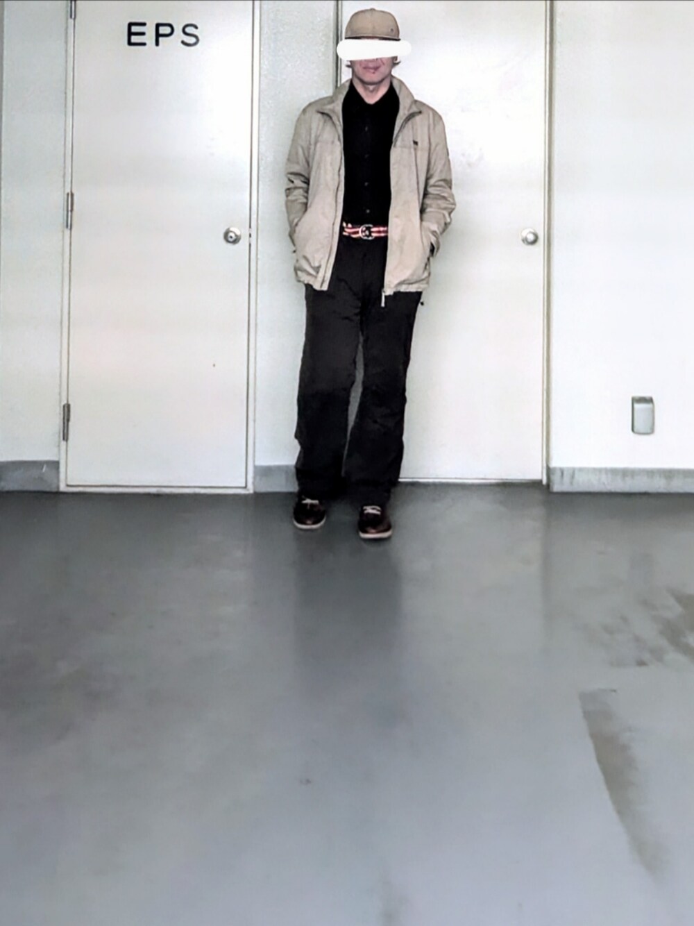 「古着MIX、ブラウン、メンズファッション、お洒落さんとつながりたい、今日のコーデ、大人カジュアル、タックイン、古着、古着コーデ、古着好きな人と繋がりたい、古着屋、ミリタリー、ミリタリージャケット、Columbia、ナイロンパンツ」｜「AAAのアイテム（モカシン/デッキシューズ、ブラウン系）」を使った、kazuhiroさん（メンズ・176cm）の秋コーディネートの1枚目の写真
