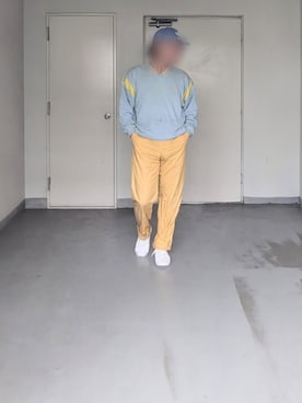 「アイテム（スラックス、イエロー系）」を使った、kazuhiroさん（メンズ・176cm）の夏コーディネート