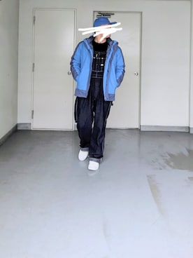 「アイテム（スニーカー）」を使った、kazuhiroさん（メンズ・176cm）の秋コーディネート