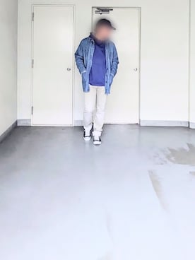 「CONVERSE（コンバース）のアイテム（スニーカー、ブラック系）」を使った、kazuhiroさん（メンズ・176cm）の春コーディネート