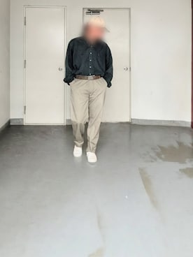 「adidas（アディダス）のアイテム（スニーカー、ホワイト系）」を使った、kazuhiroさん（メンズ・176cm）の秋コーディネート