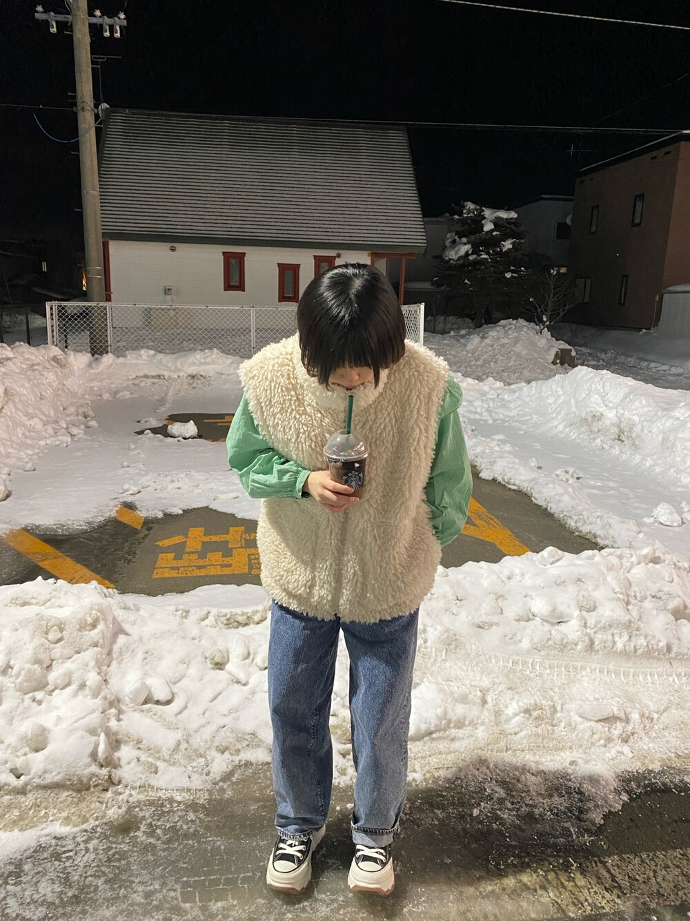 「GUのアイテム（シャツ/ブラウス、グリーン系）」を使った、Mochi さん（レディース・147cm）の冬コーディネートの1枚目の写真
