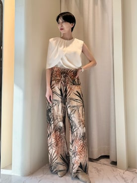 「COLUMN（コラム）のアイテム」を使った、ESTNATIONさん（レディース・166cm）の夏コーディネート
