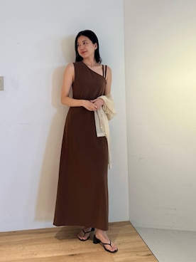 「COLUMN（コラム）のアイテム」を使った、ESTNATIONさん（レディース・166cm）の春コーディネート