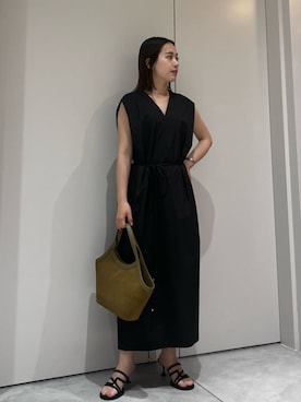 「COLUMN（コラム）のアイテム」を使った、ESTNATIONさん（レディース・154cm）の春コーディネート