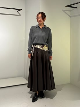 「アイテム（バンダナ/スカーフ、ブラウン系）」を使った、ESTNATIONさん（レディース・151cm）の秋コーディネート