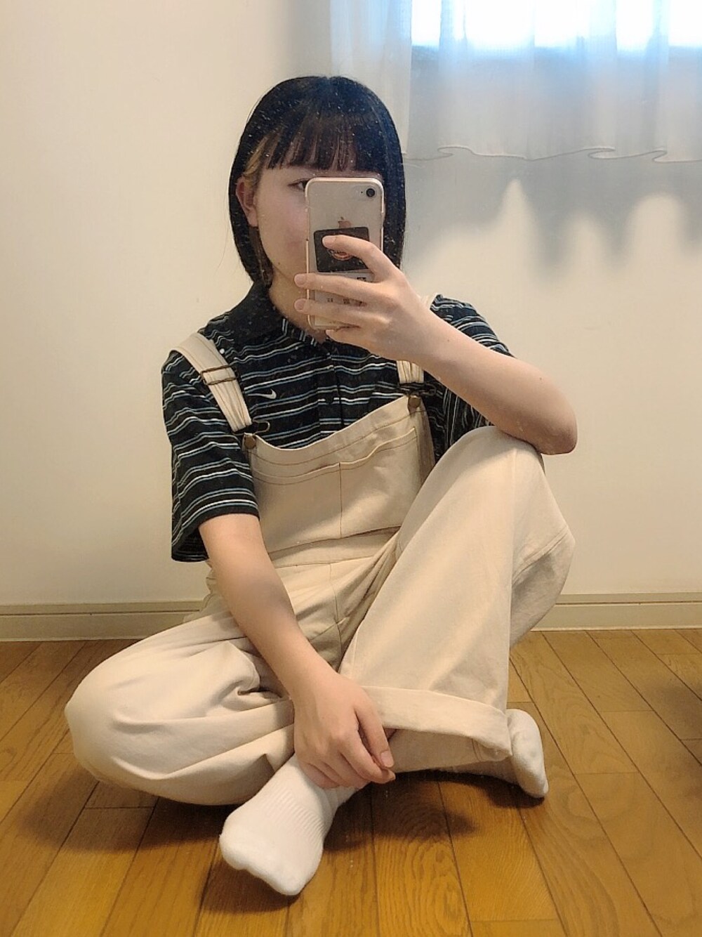 「古着、古着コーデ、古着好きな人と繋がりたい、古着女子、メンズライク、メンズライクコーデ、メンズライク女子、低身長、低身長コーデ、低身長女子」｜「古着のアイテム（サロペット/オーバーオール、ホワイト系）」を使った、uiuiさん（レディース・155cm）の夏コーディネートの1枚目の写真