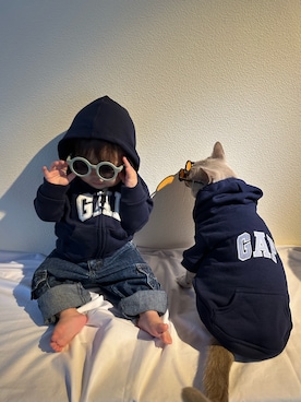 「アイテム（ペットグッズ）」を使った、🅡🅤🅘さん（キッズ・70cm）の秋コーディネート