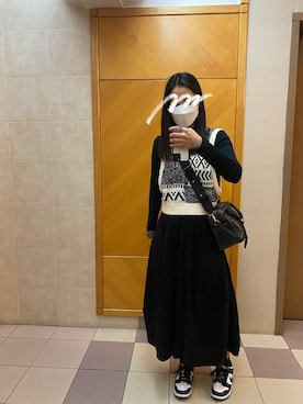 「sneeuw（スニュウ）のアイテム」を使った、Caffeine Natnatさん（レディース・168cm）の春コーディネート