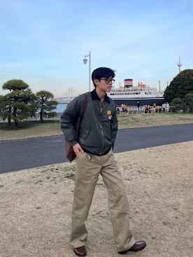 「アイテム（チノパンツ）」を使った、田中 reiwa　さん（メンズ・177cm・20代）の冬コーディネート