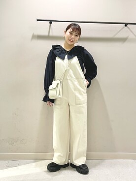 「ローリーズファーム(LOWRYS FARM)」｜「アイテム（オールインワン・サロペット）」を使った、ayaさん（レディース・153cm）の冬コーディネート
