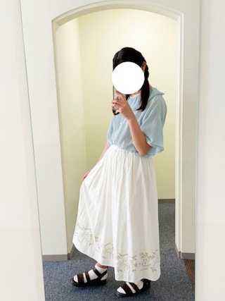 Samansa Mos2（サマンサ モスモス）の「夏のお花とスカラップ