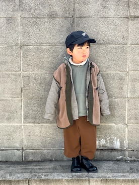 「アイテム（ベスト、ブラウン系）」を使った、yuto@airiさん（キッズ・100cm）の冬コーディネート
