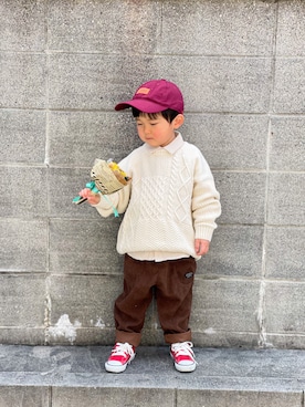 「UNIVERSAL OVERALL（ユニバーサルオーバーオール）のアイテム（帽子）」を使った、yuto@airiさん（キッズ・90cm）の冬コーディネート
